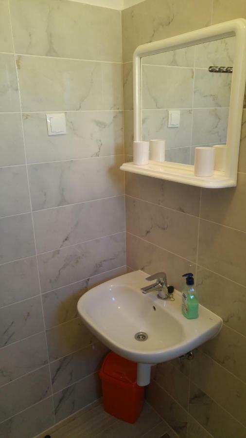 חוואר Rooms & Apartments Tepsa - Centre מראה חיצוני תמונה